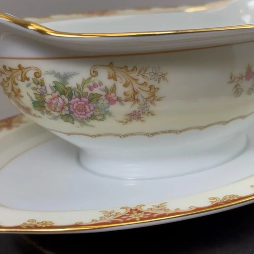 Noritake China Cardinal Rose Gravy Sauce Boat w Attached Tray Occupied Japan